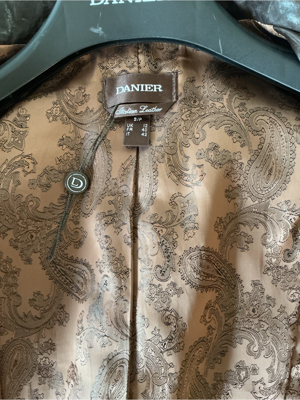 Danier Brown Leather Button-Front Women's Jacket - Picture 4 of 4